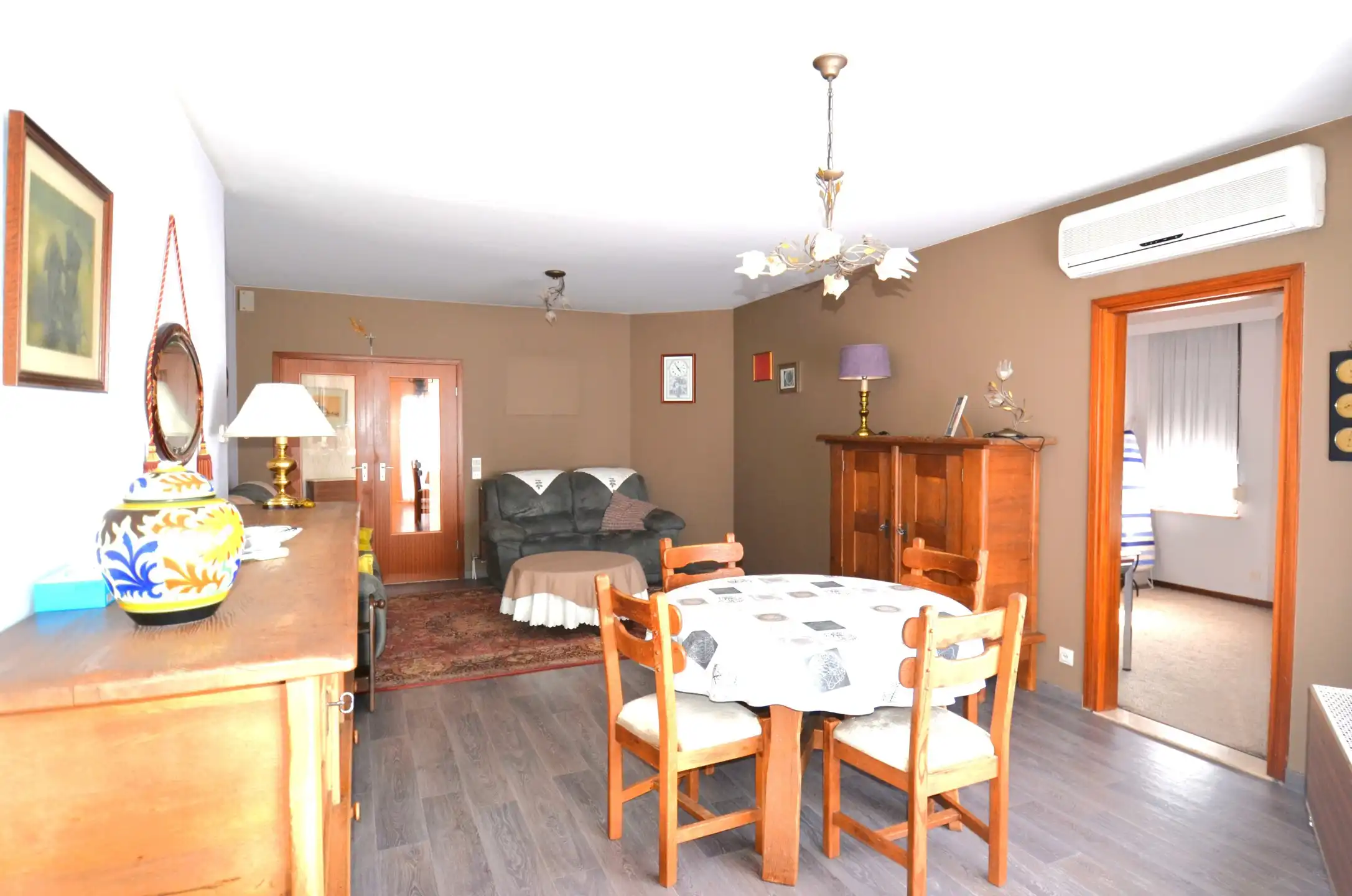 Ruim (103 m²) en energiezuinig appartement foto 6