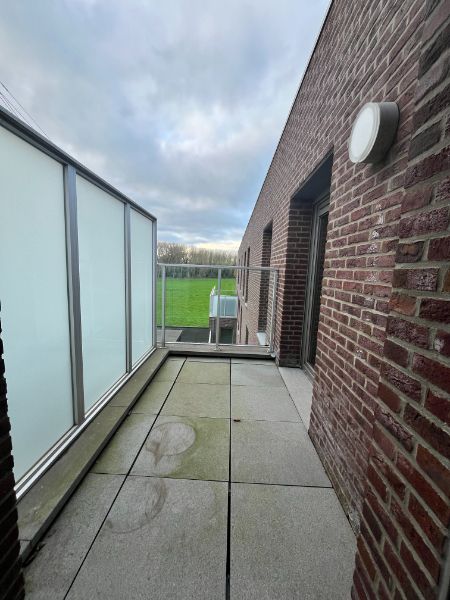 Luxe appartement met 3 slaapkamers en 2 terrassen foto 20