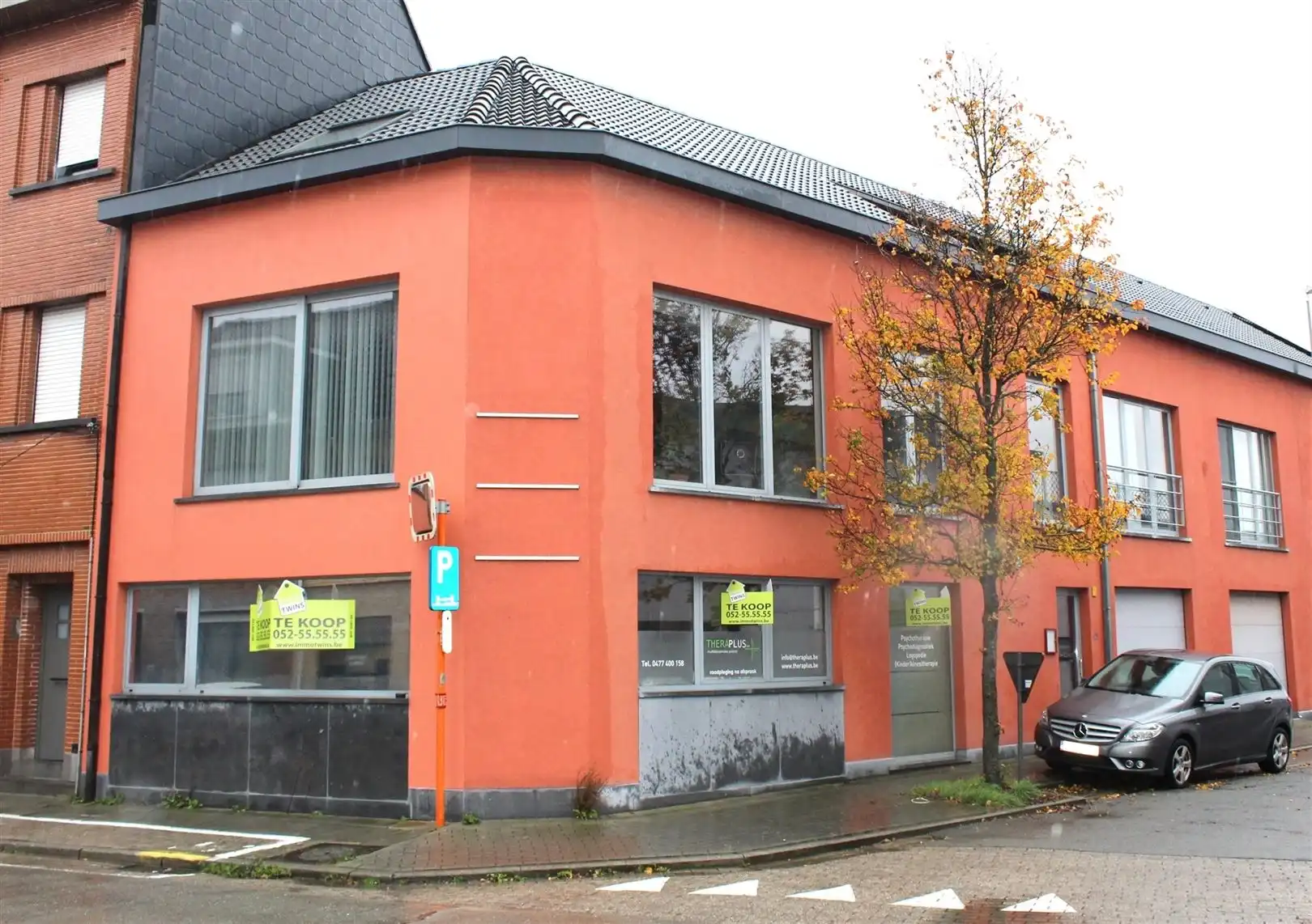 Kantoor foto {{pictureIndex}}