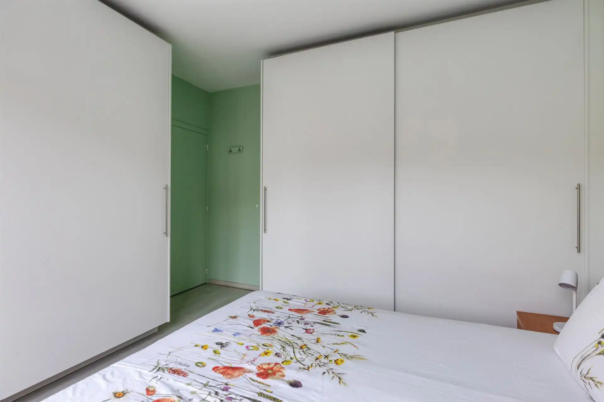 Instapklare woning met 3 slpk's en zonnig terras van 33 m²! foto 11