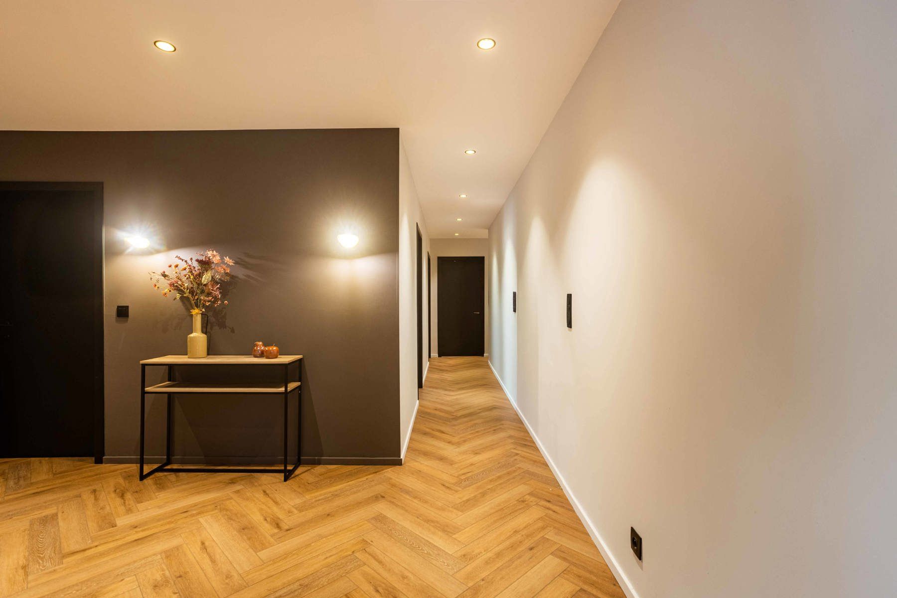 TE KOOP: Riante energiezuinige woning met vele mogelijkheden foto 4