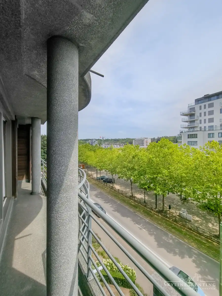 2 slaapkamer gemeubeld appartement met terras foto 6