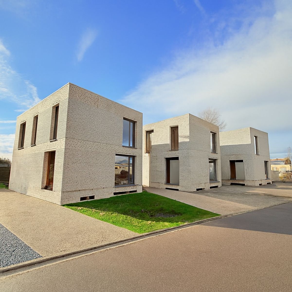 Nieuwbouwwoning te Loppem. 6% BTW MOGELIJK!* foto {{pictureIndex}}