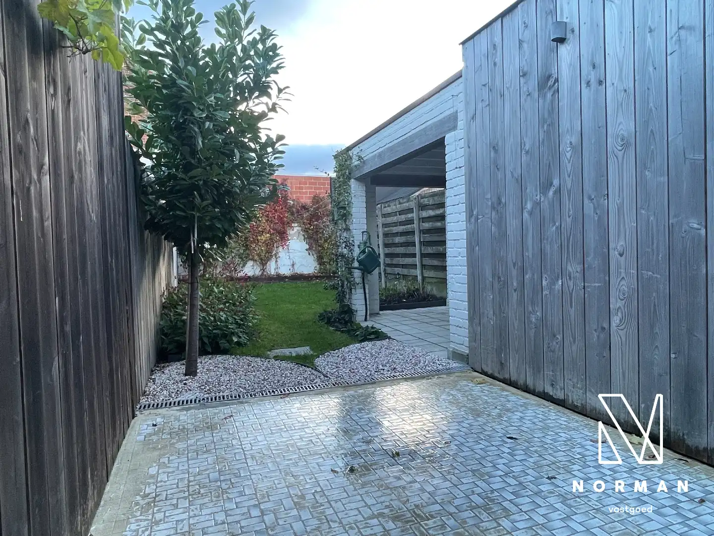 Gezellige woning met stadstuin en overdekt terras foto 13