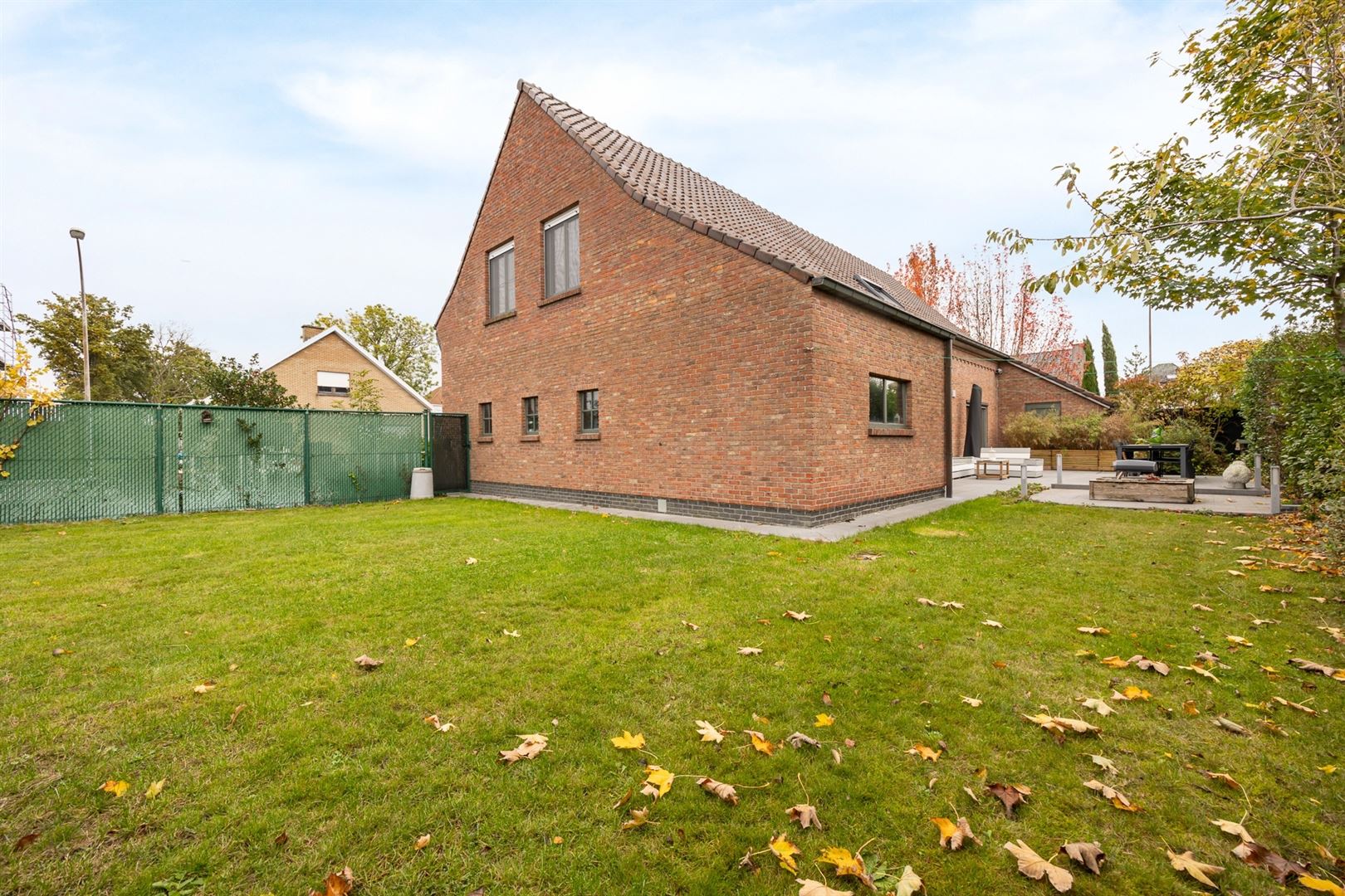 gerenoveerde landelijke woning in rustige wijk te Humbeek foto 23