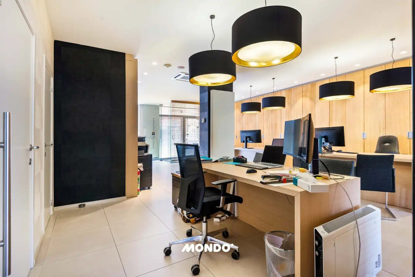 Strategisch gelegen comm. gelijkvloers (108 m²) te koop in centrum Wolvertem. foto 6