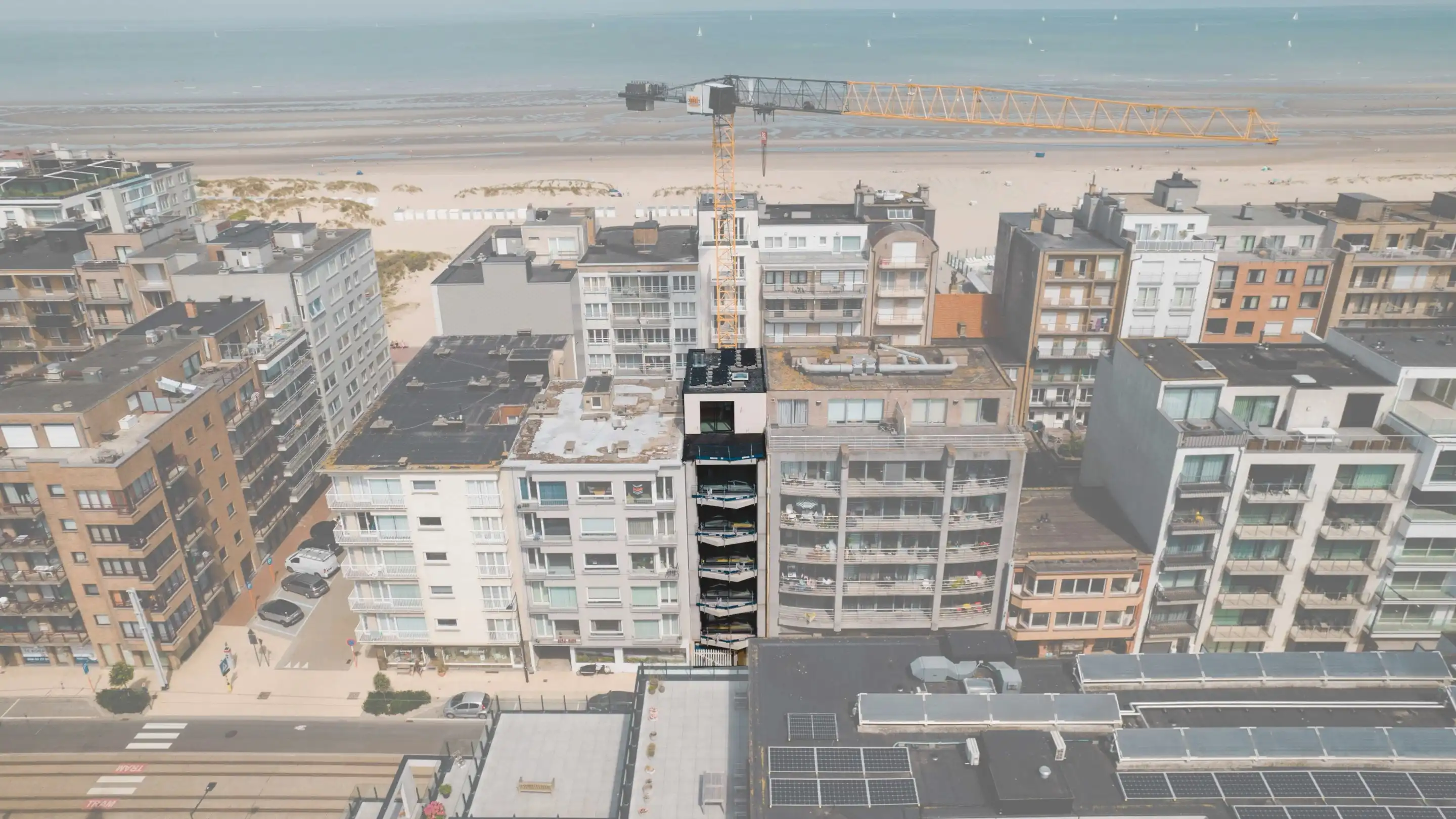 Res. DUNAS: 5 zongerichte luxe appartementen op een boogscheut van de zeedijk Oostduinkerke! foto 3