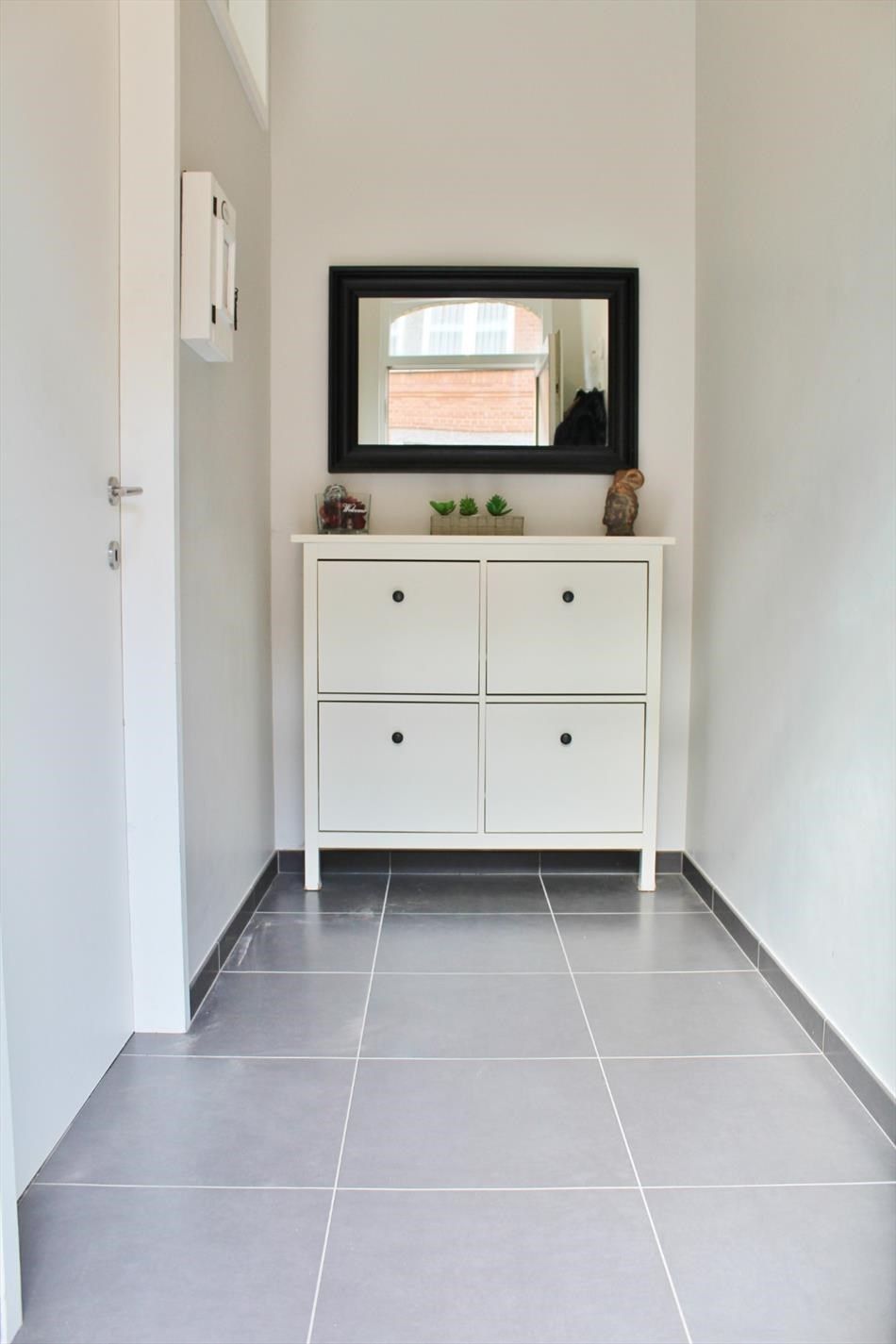 Vernieuwde centraal gelegen woning met 3 slpk + koer.  foto 2