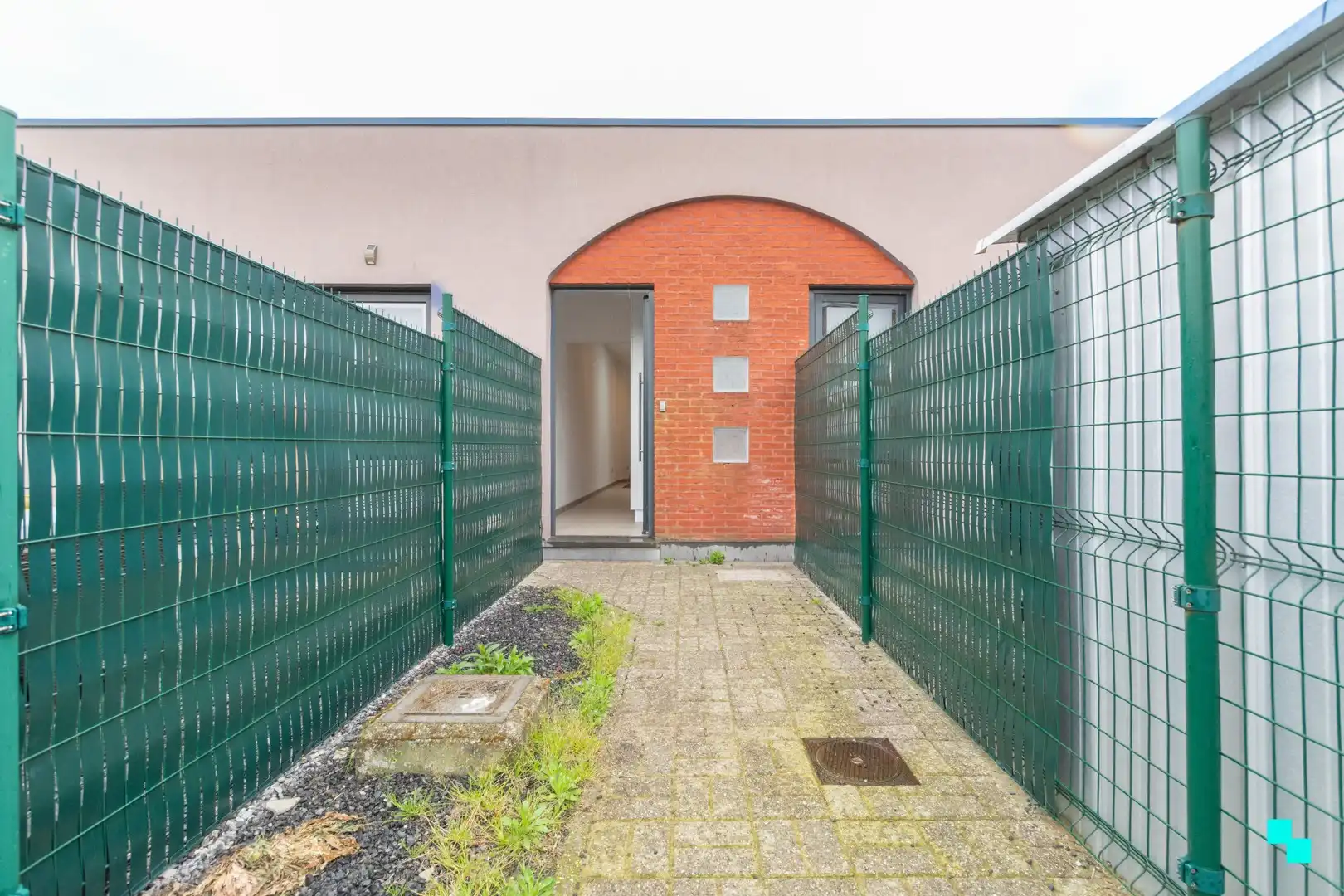 Studio met terras in hartje Merelbeke foto 14