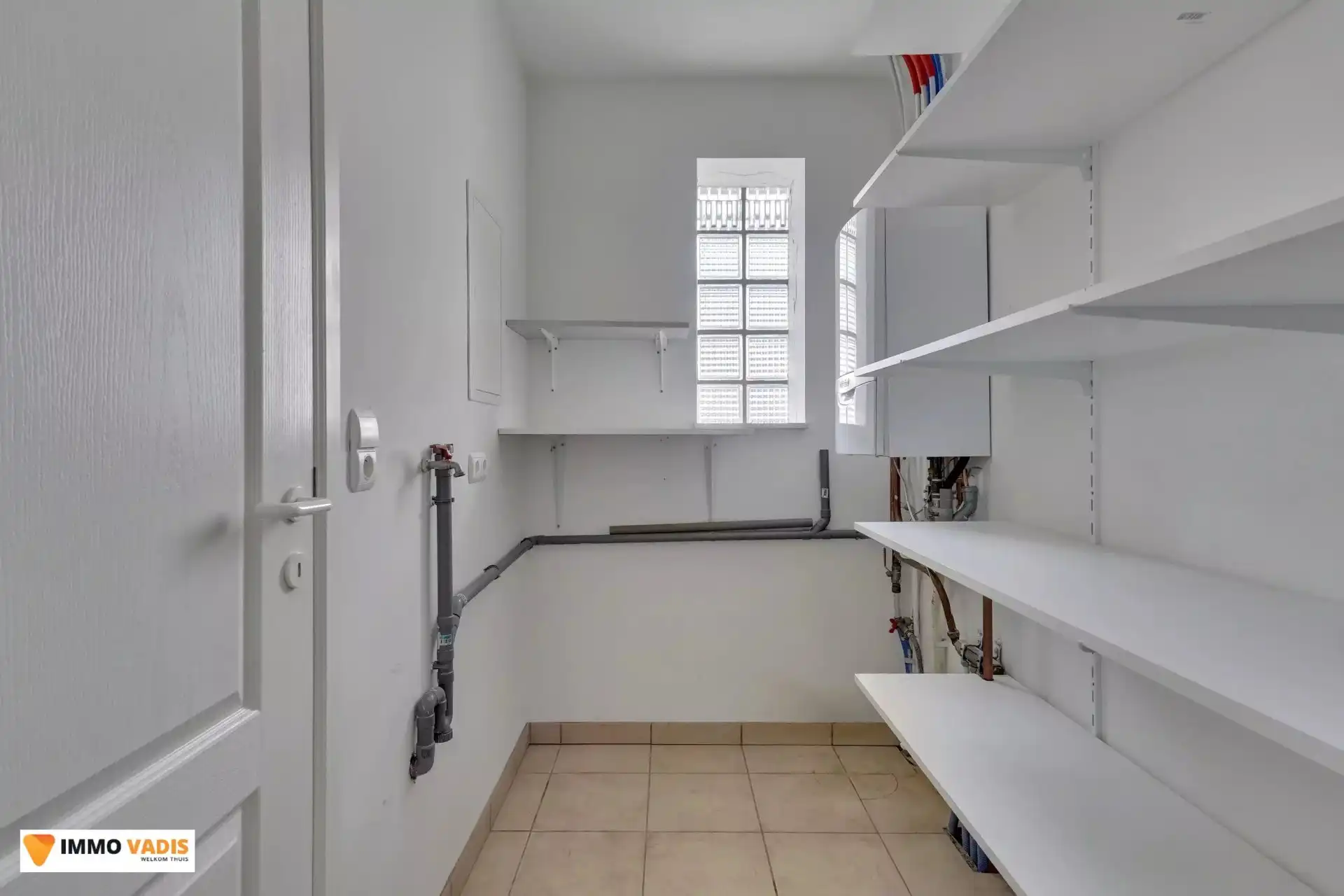 Instapklaar appartement in Vlijtingen foto 6
