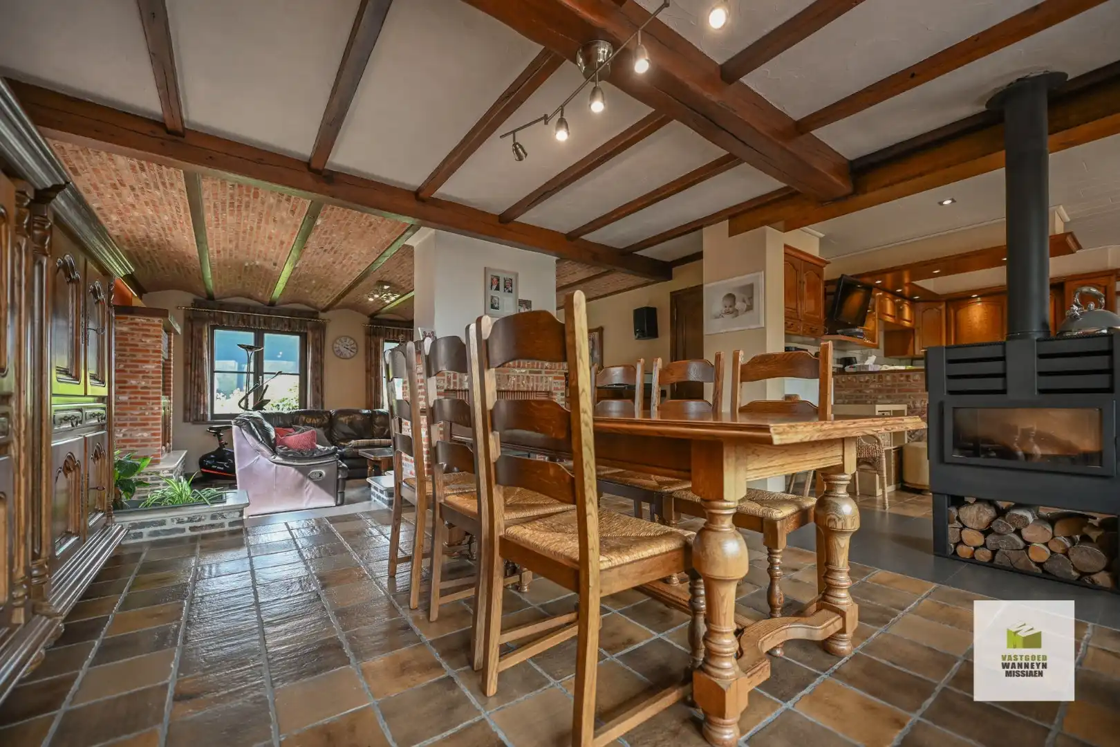 Ruime bedrijfswoning  op perceel van 2.519m2 en mogelijkheid tot bouwen loods foto 11