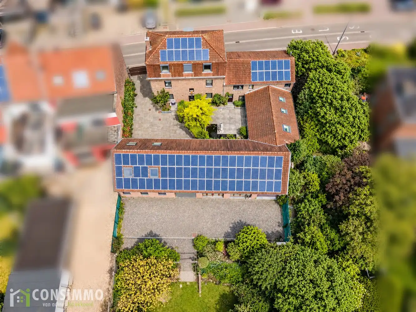 Uitzonderlijke eigendom op 41 are in hartje Opglabbeek – meerdere woningen, ruime bijgebouwen en tal van mogelijkheden! foto 5