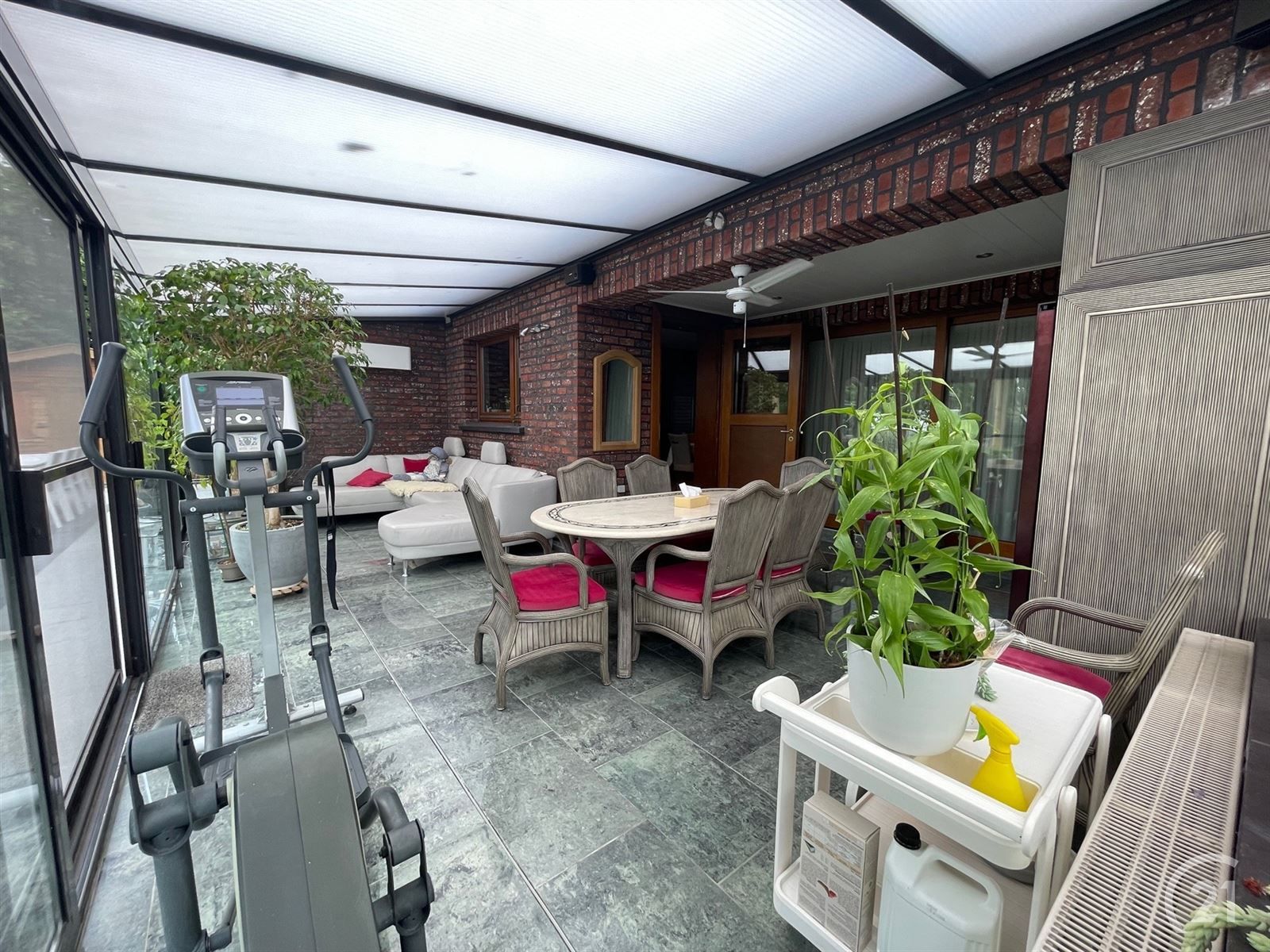 Ruime villa met prachtig zicht op 10are53 foto 9