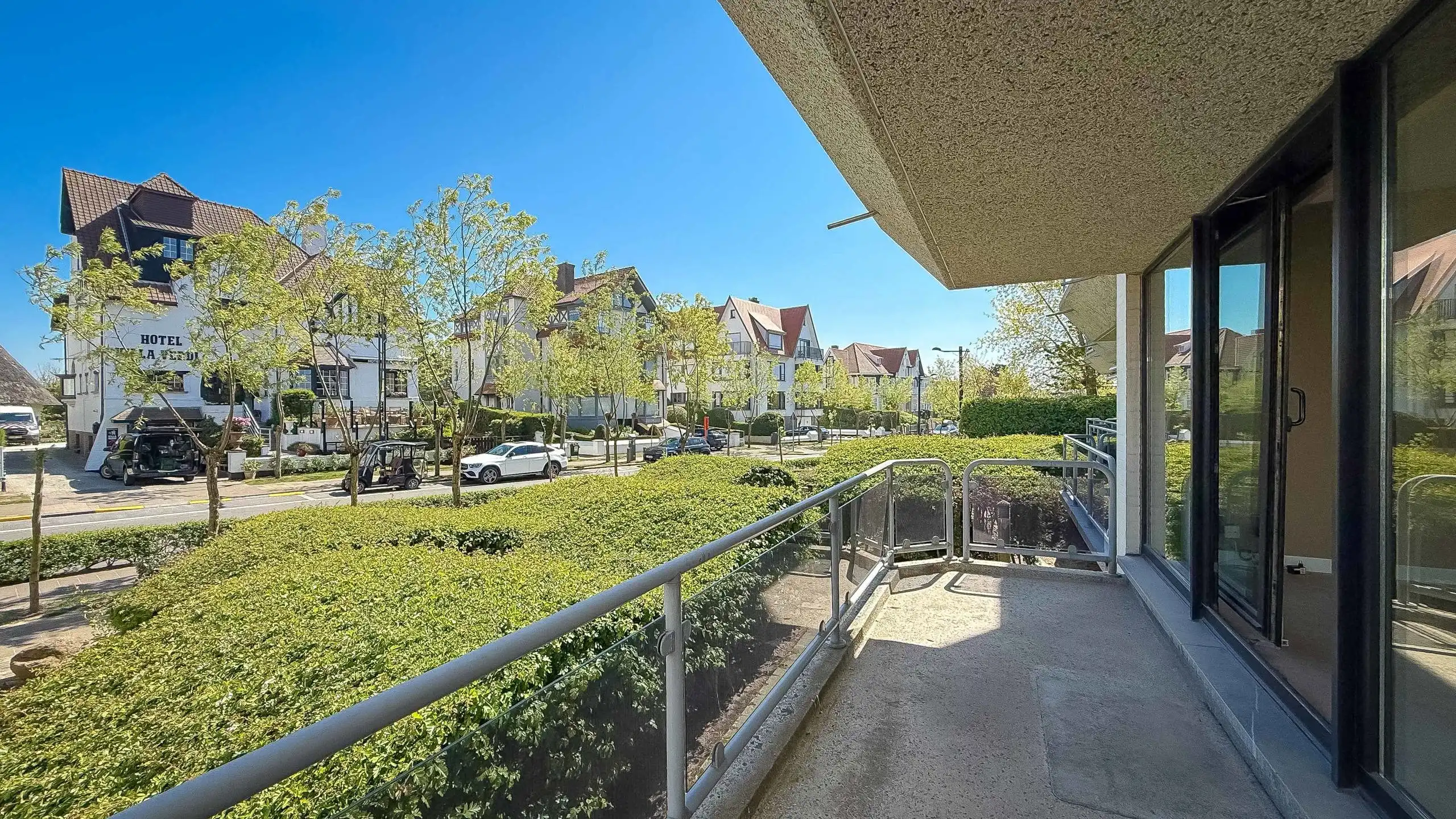 Hoekappartement met mooi terras, nabij het Albertplein... foto 5