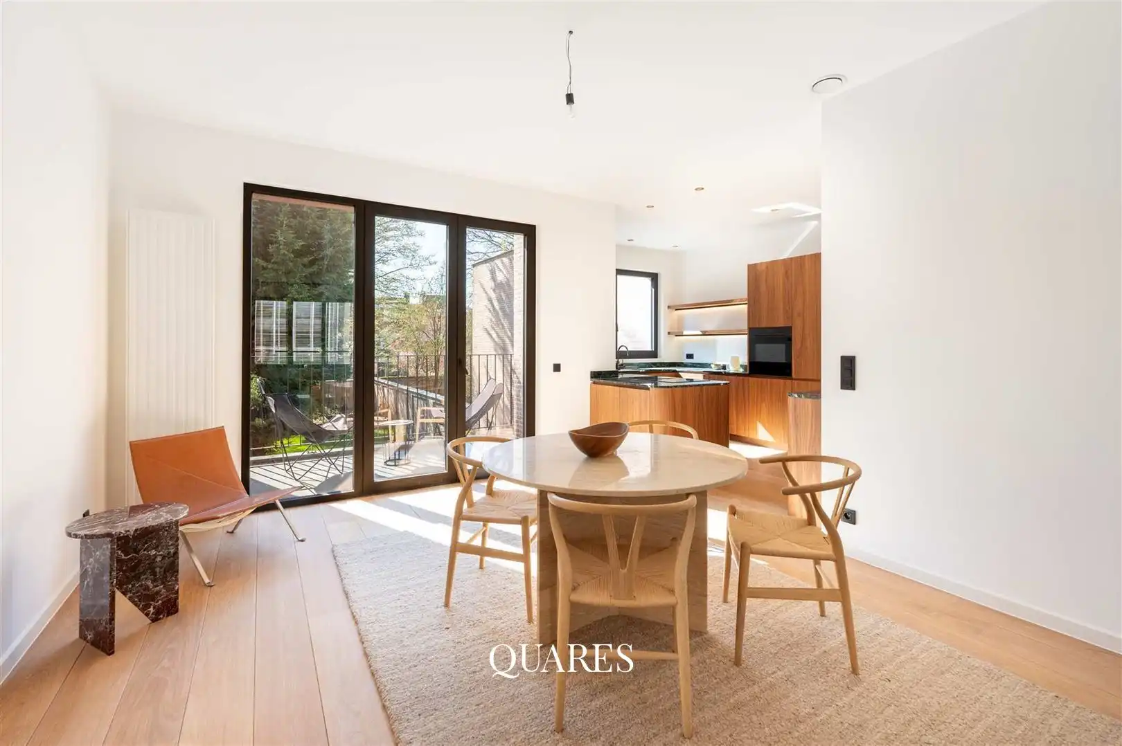 Prachtig gerenoveerde woning met 4 slaapkamers en zuidwest georiënteerde tuin in Pulhofwijk foto 7