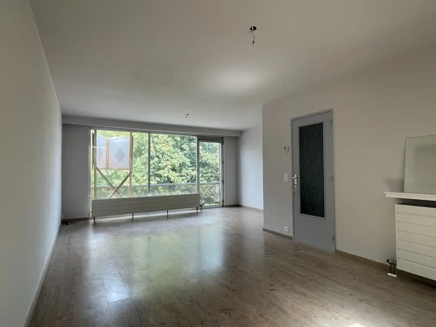 Mooi 2 slaapkamer appartement met autostaanplaats foto 2