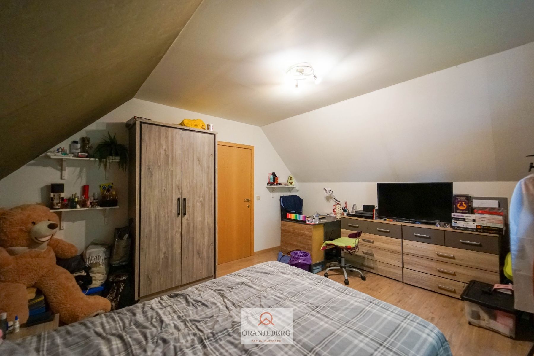 Charmante hoekwoning met tuin in het rustige groen te Deurle/Latem foto 19