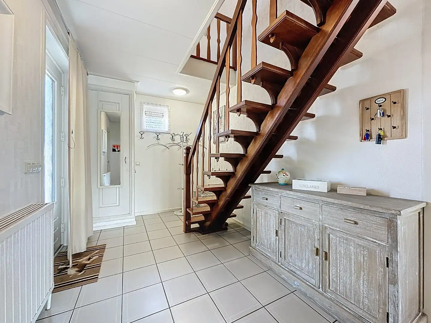 Verassend ruim vlak bij zee foto 8