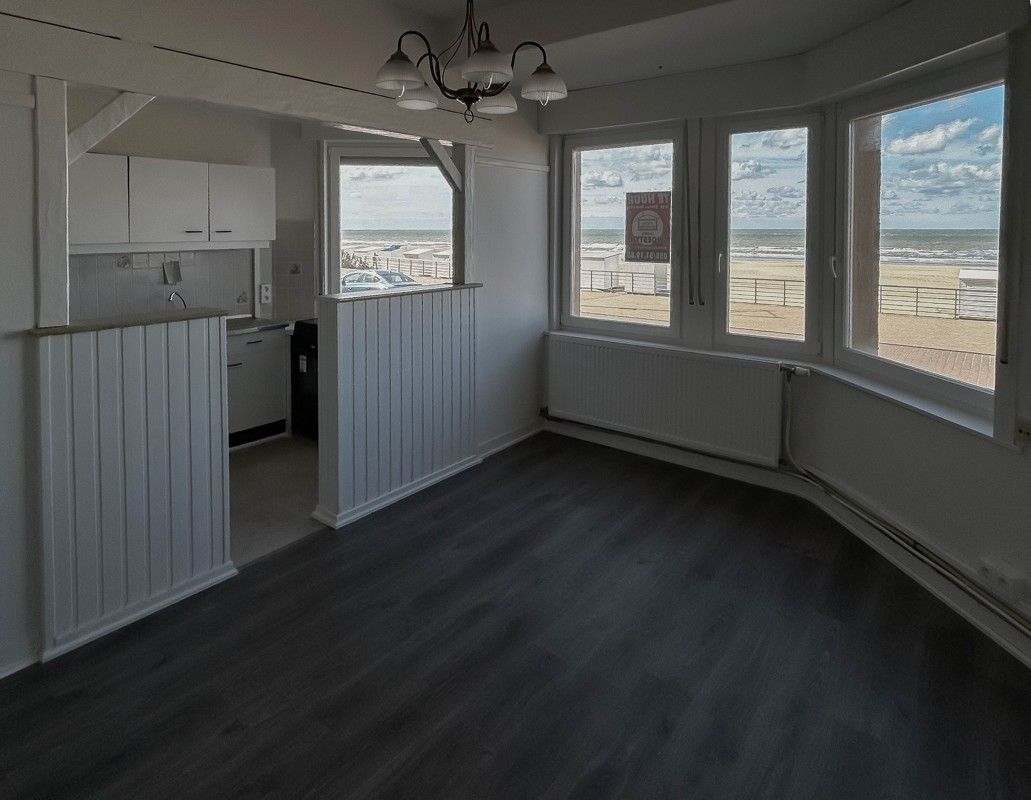 Appartement met twee slaapkamers met zeezicht foto {{pictureIndex}}