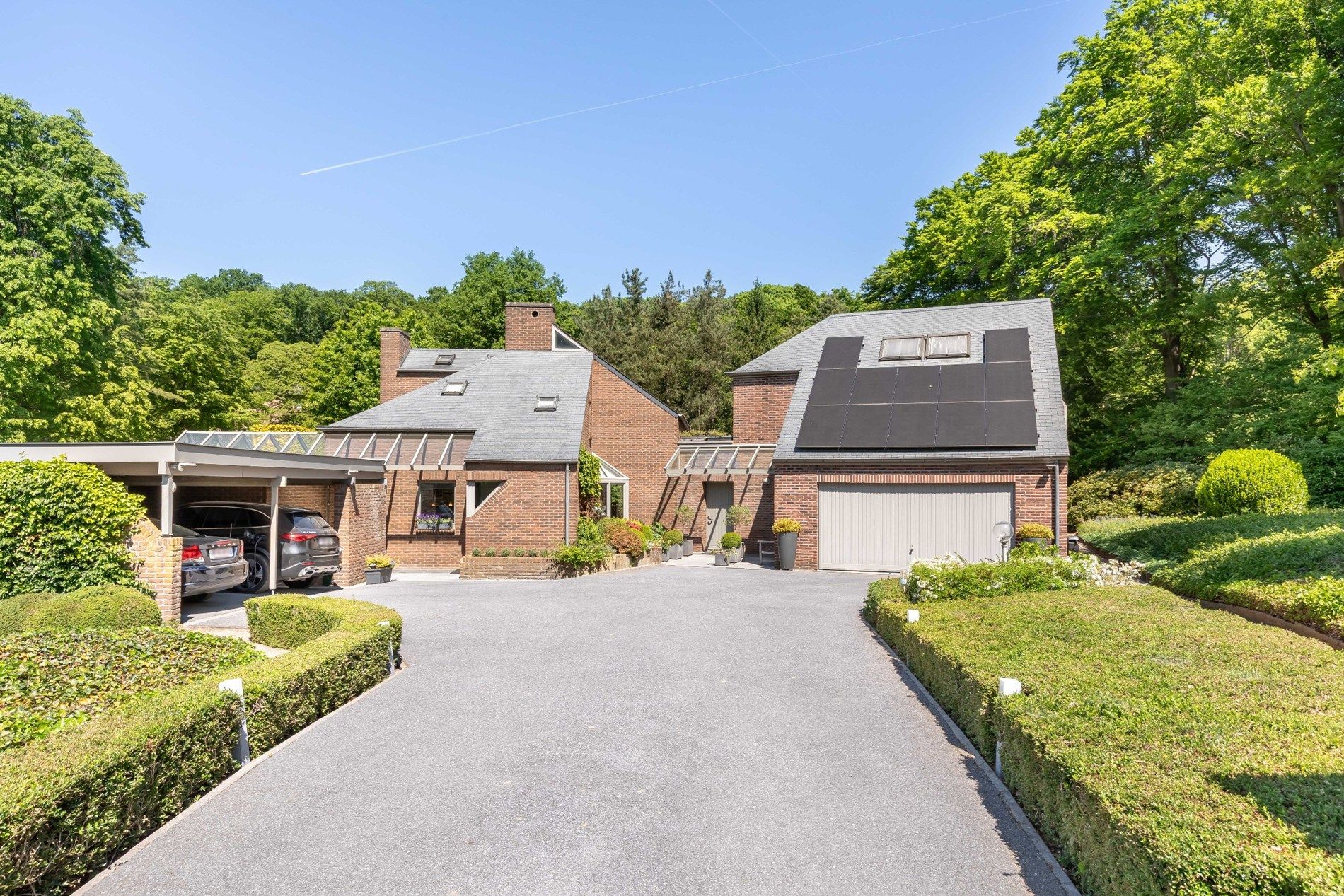 Architecturale villa op residentiele toplocatie! foto 16