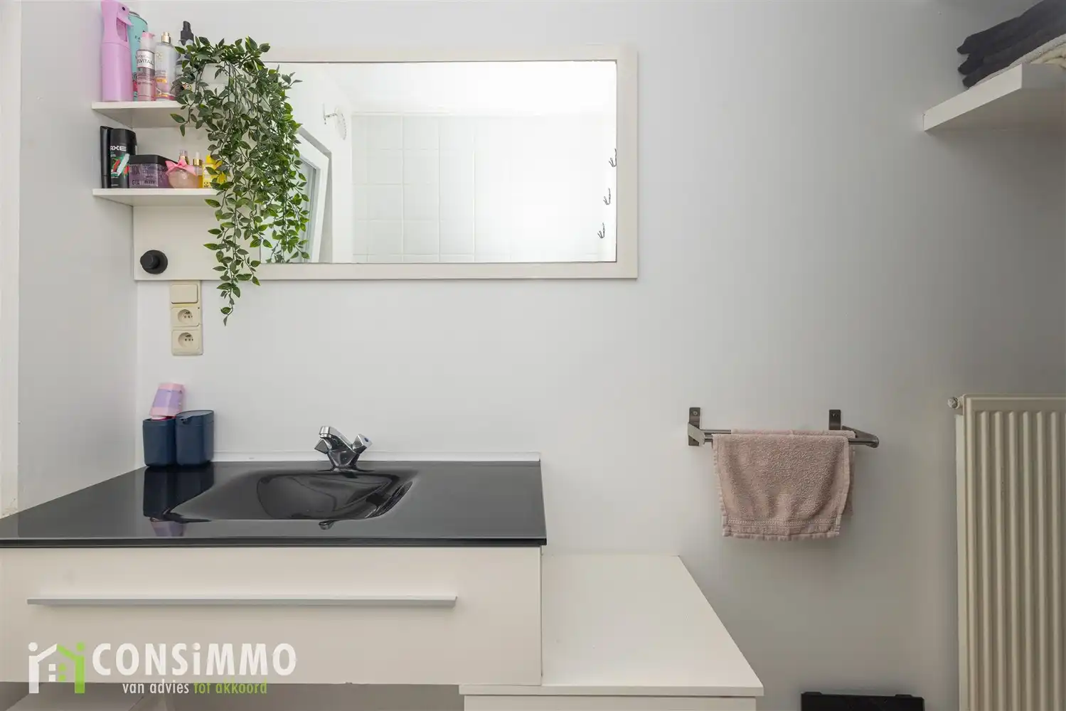 Woonst met handelspand op centrale ligging in Genk-Bret foto 23