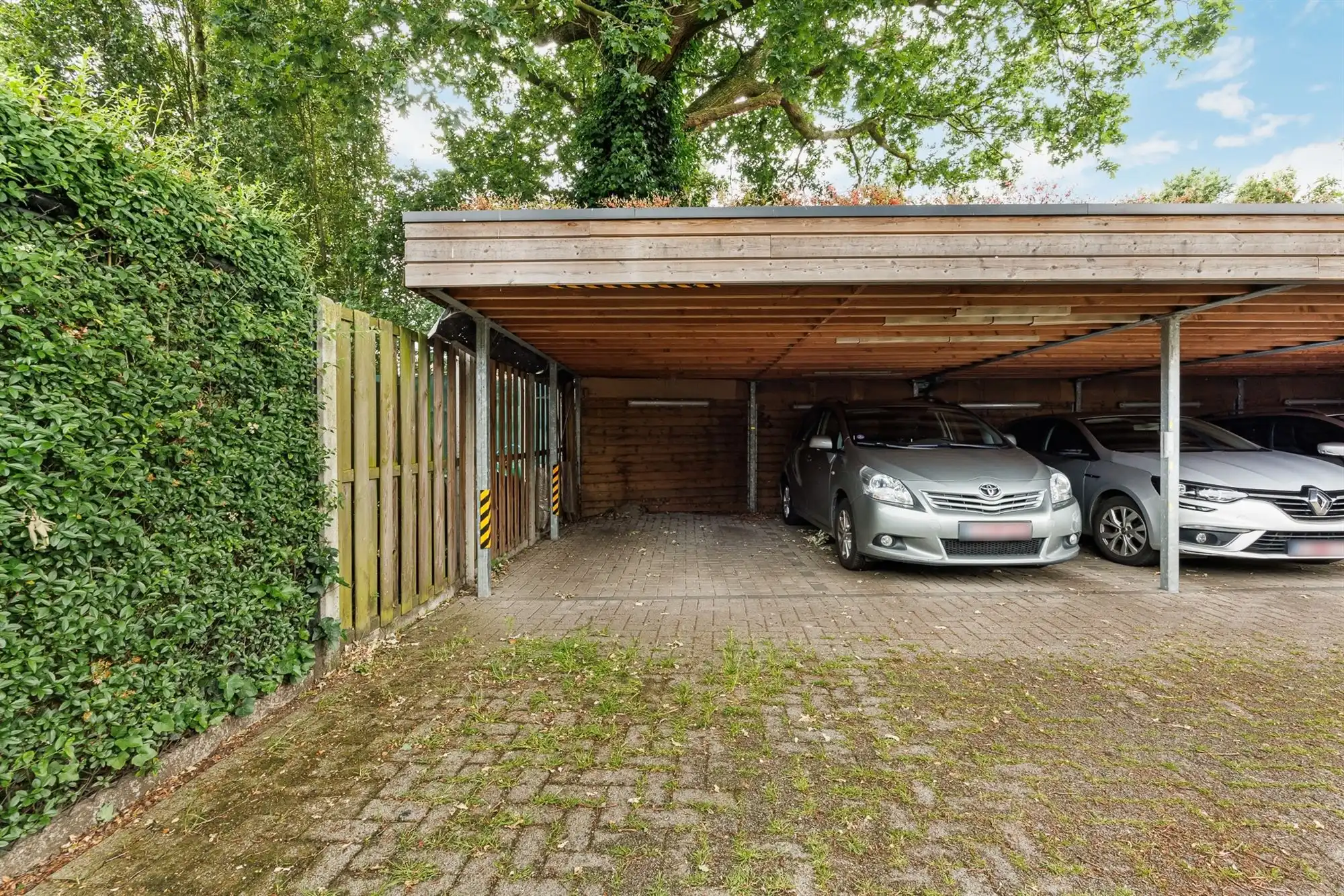 Energiezuinig appartement in centrum Burcht met terras foto 22