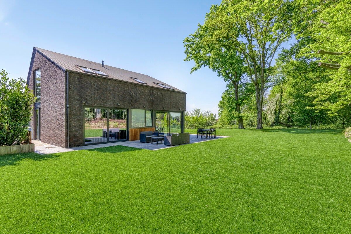 Exclusieve, energiezuinige villa op mooi perceel van ca. 21 are foto 3