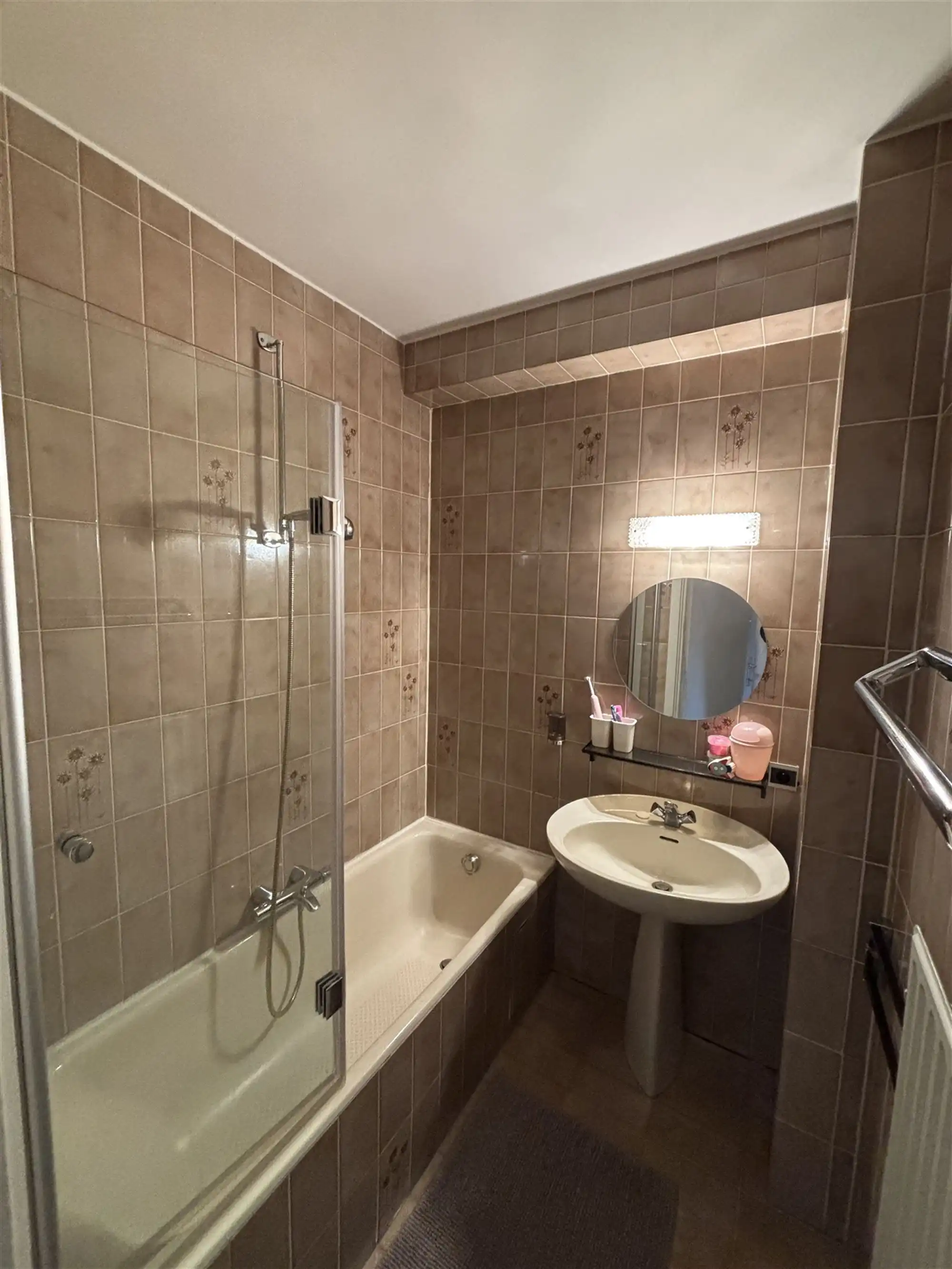 Zeer ruim appartement in centrum Edegem te huur foto 20