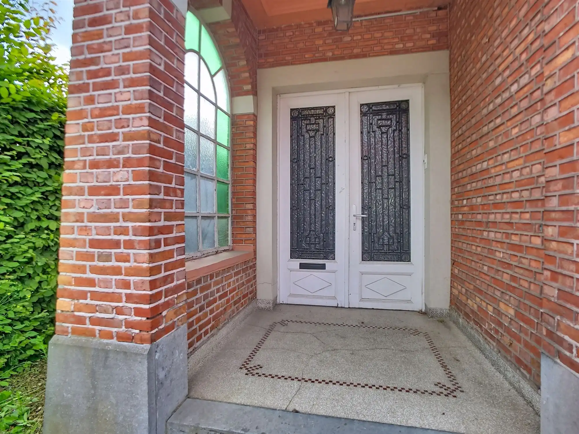 Karaktervolle renovatiewoning met ruime tuin in het centrum van Heist-op-den-Berg foto 4