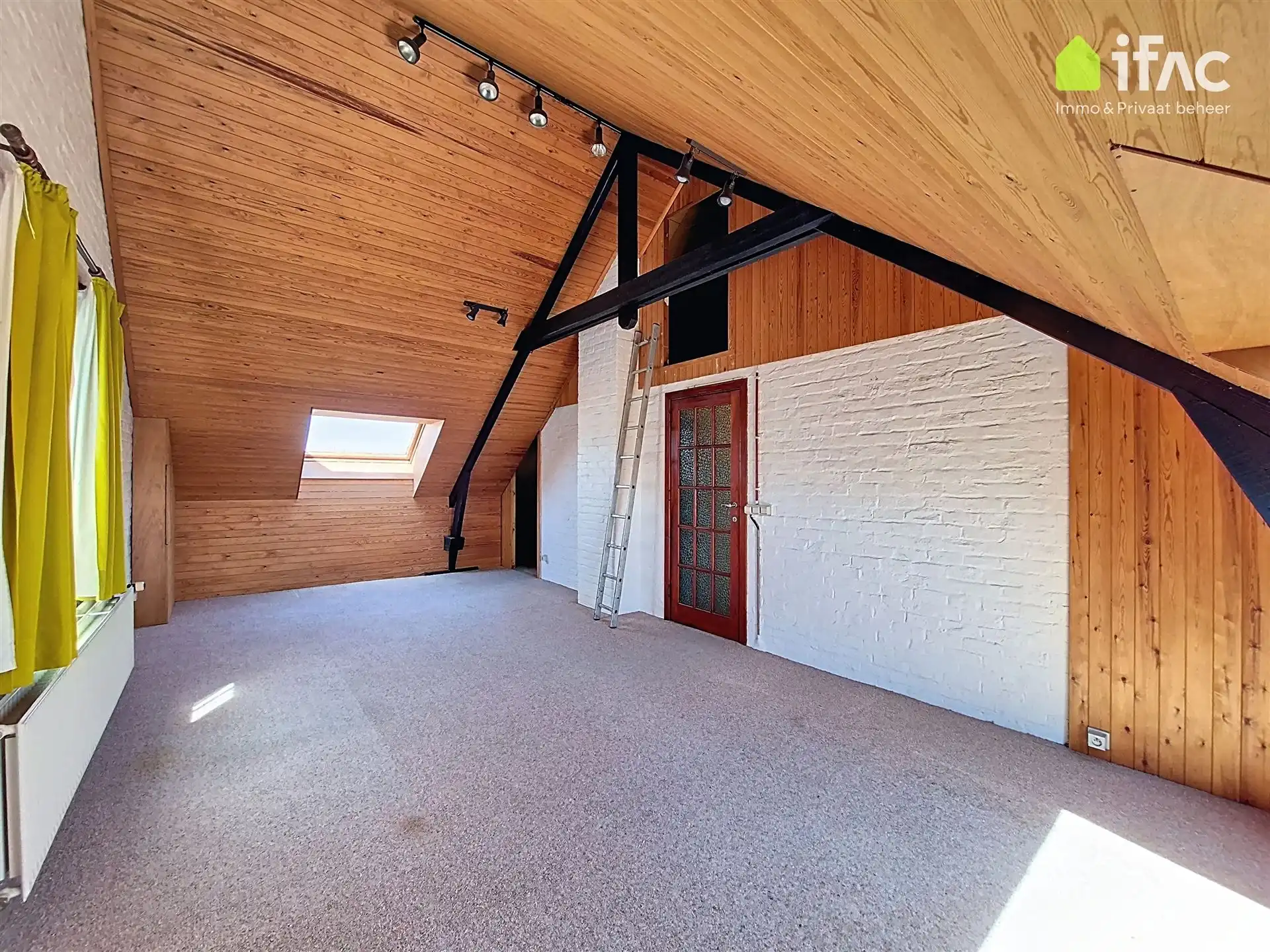 Stevige 3-gevel, 5 slpks, dubbele garage, centrum, ±17are foto 35