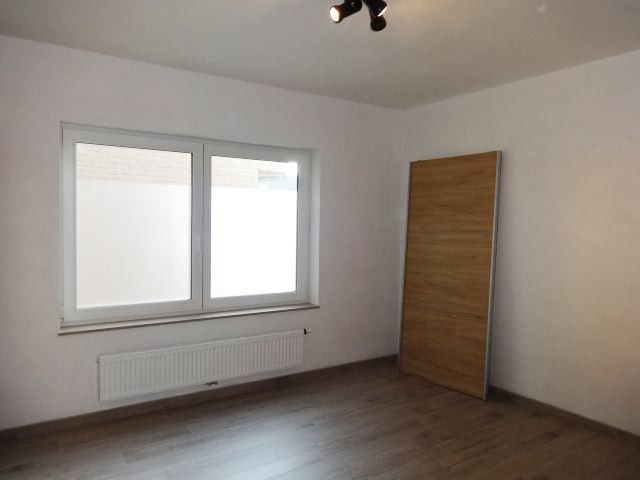 Prachtig duplexappartement met garage in het centrum van Gistel foto 7