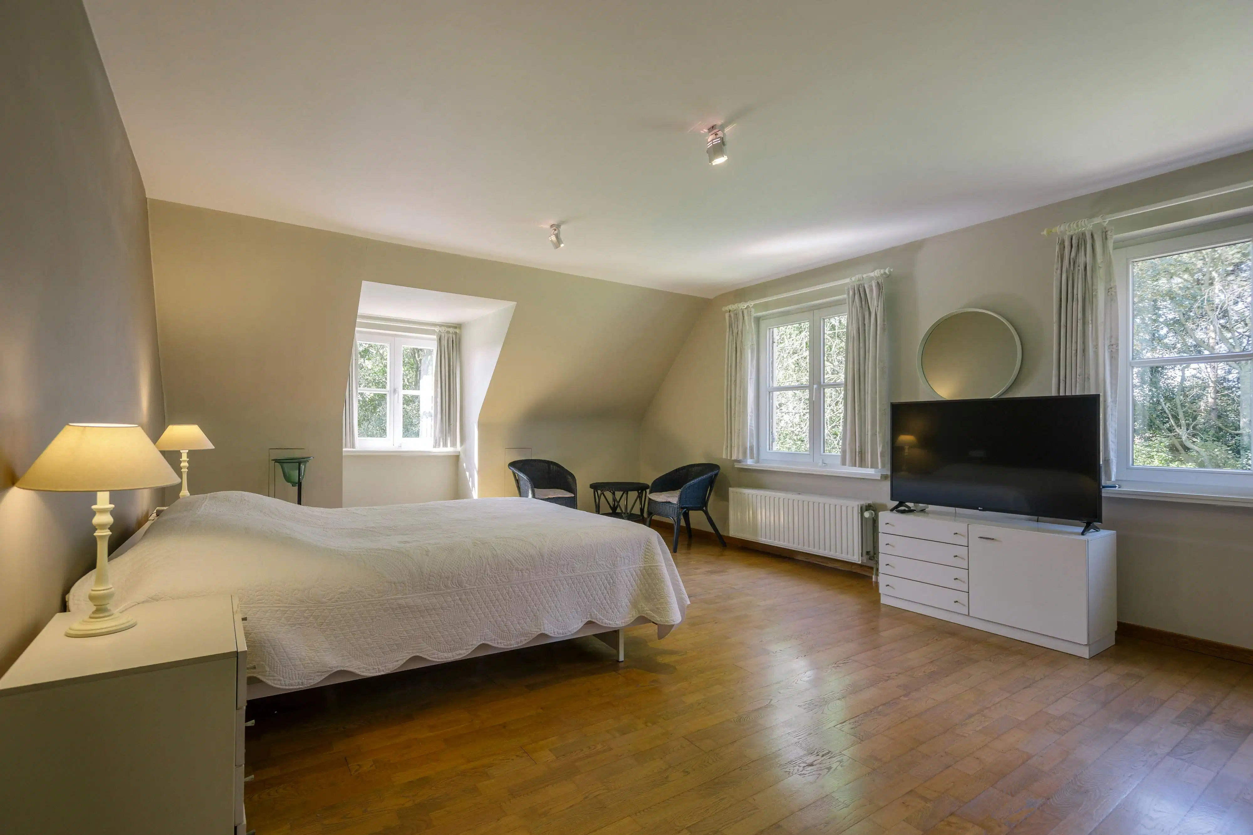 Exclusieve villa op een idyllisch perceel van 8.553m² te Deinze foto 11