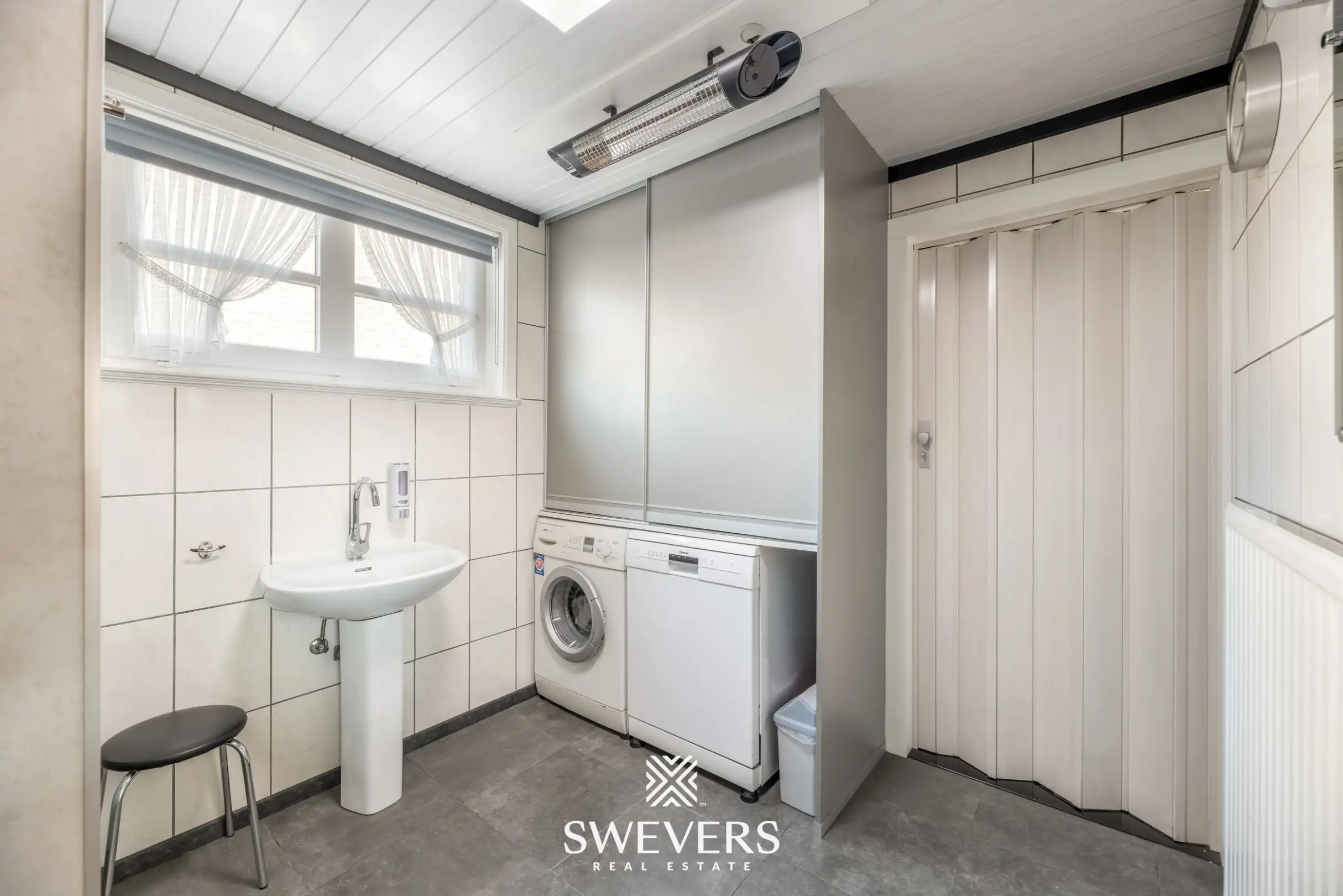 Open bebouwing op 883 m² met 3 slaapkamers en 27 zonnepanelen in Koersel foto 17