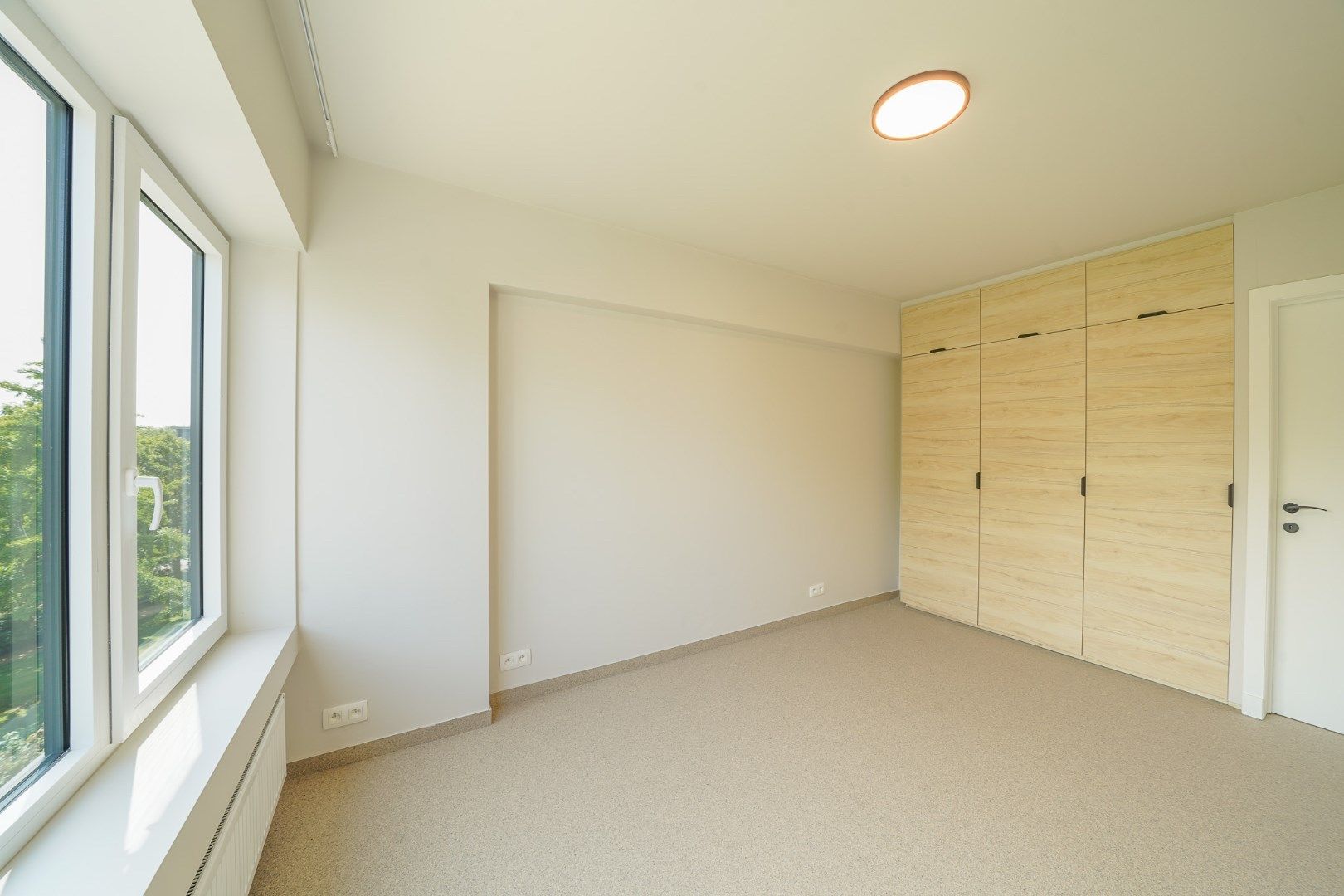 Stijlvol gerenoveerd 2-slaapkamerappartement in Centrum Oostende foto 15