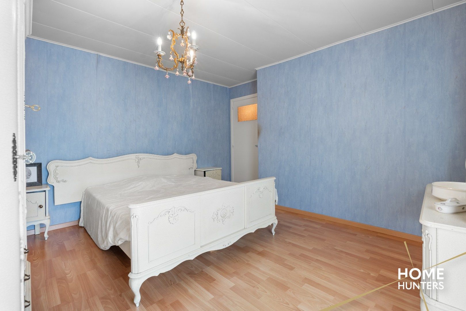 Charmante halfopen woning met tuin & garage foto 19
