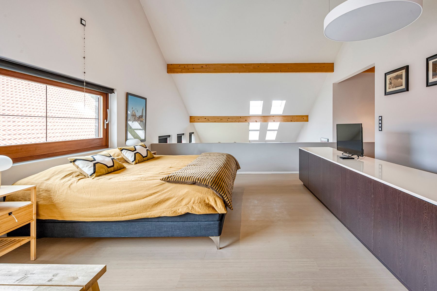 Exclusieve villa met hoogstaande afwerking foto 20