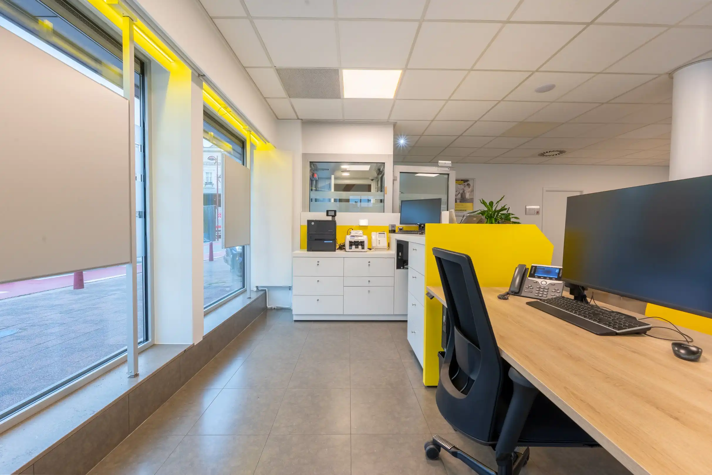 Iconisch handelspand op toplocatie foto 6
