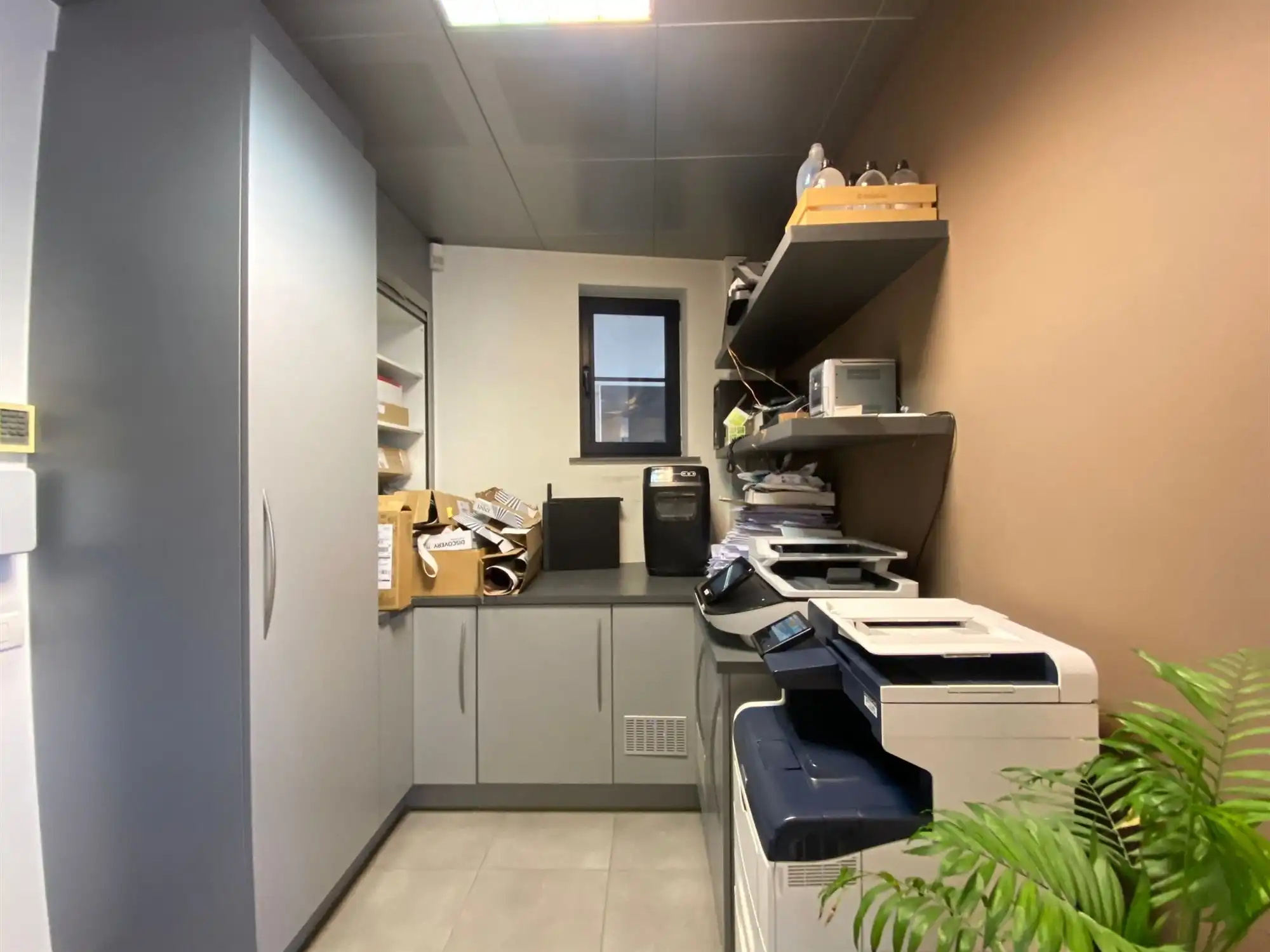 Commerciële ruimte met verschillende eenheden foto 18