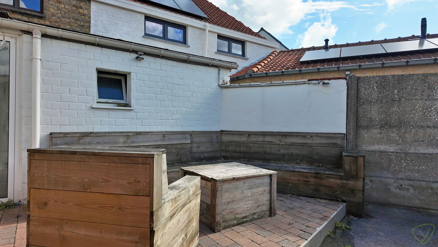 Gezellige stadswoning te huur met ruime garage en parking! foto 12