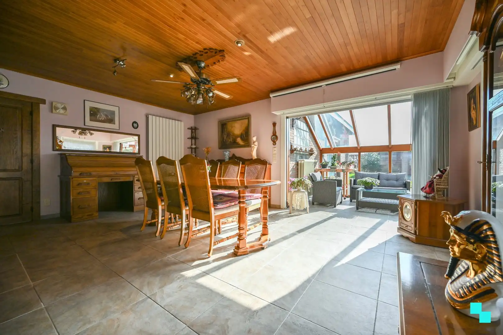 Goed onderhouden villa met garage te Izegem foto 9