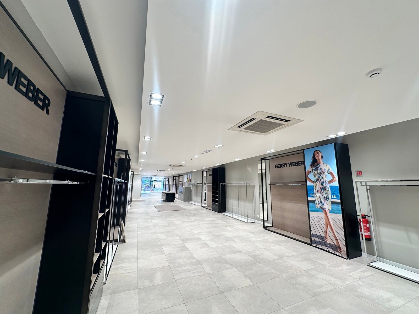 Handelsruimte op toplocatie in Aarschot foto 9