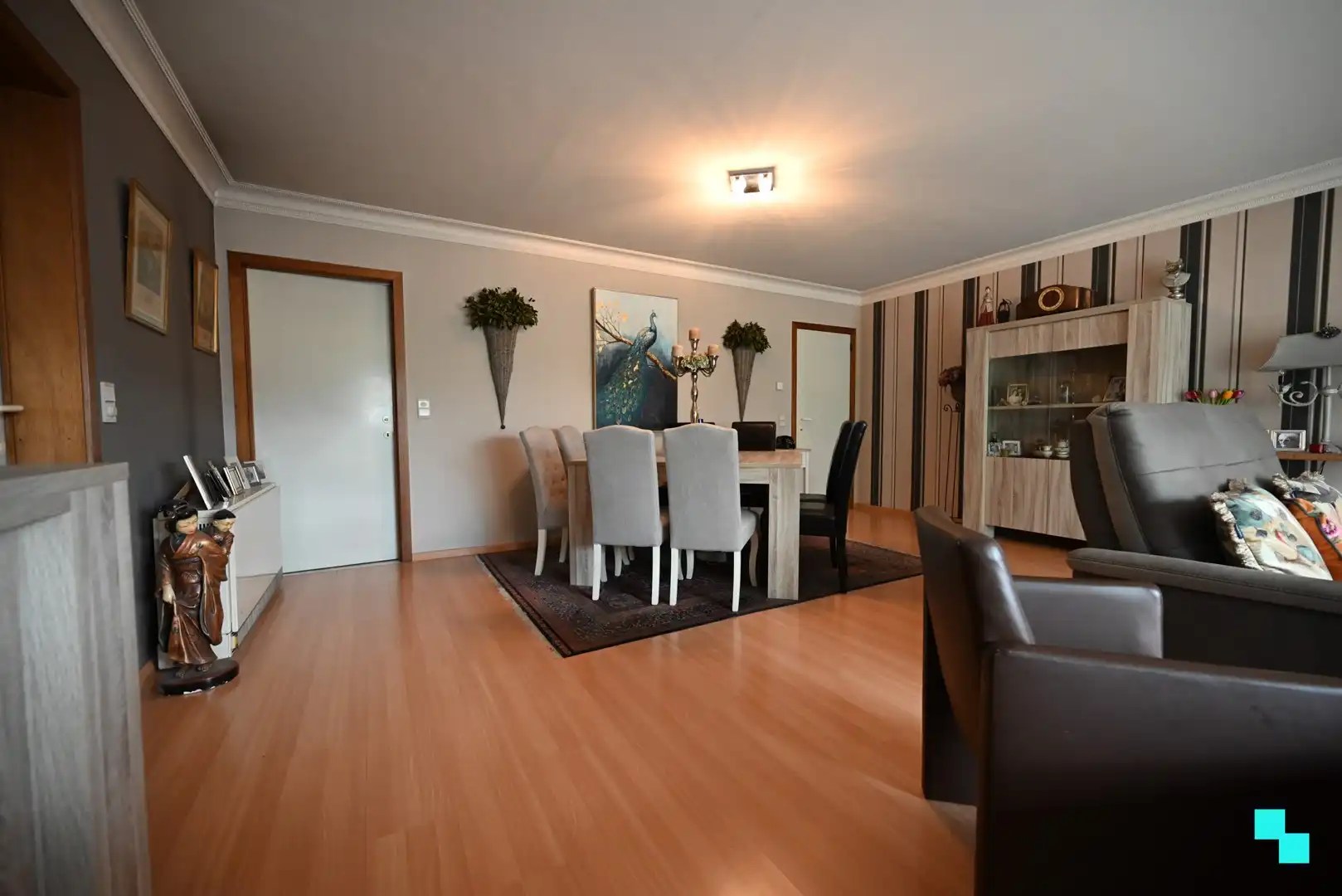 Drieslaapkamer appartement nabij de Grote Markt van Izegem foto 6