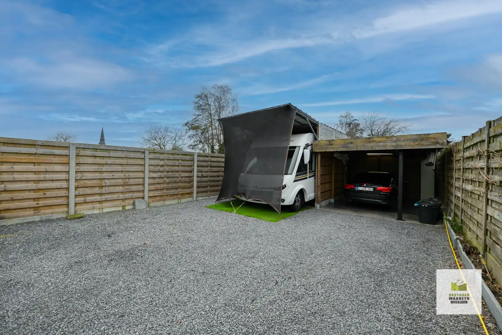 Rustig gelegen halfopen bebouwing, 594 m² opp met 3 slaapkamers foto 26