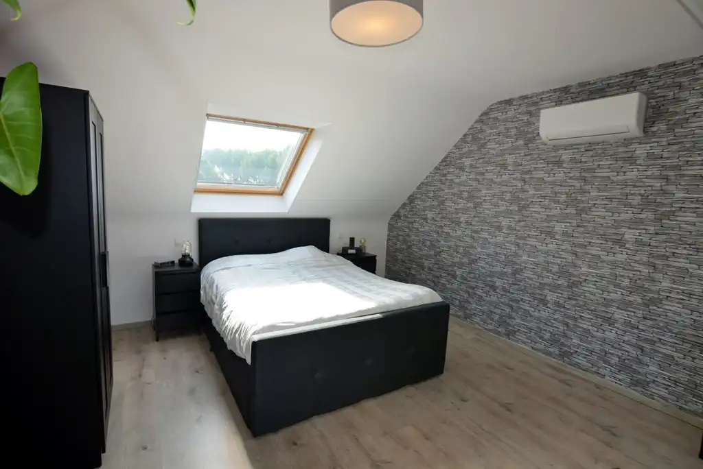 Energiezuinig duplex-appartement met 2 slpk, terras en carport met berging. foto 22