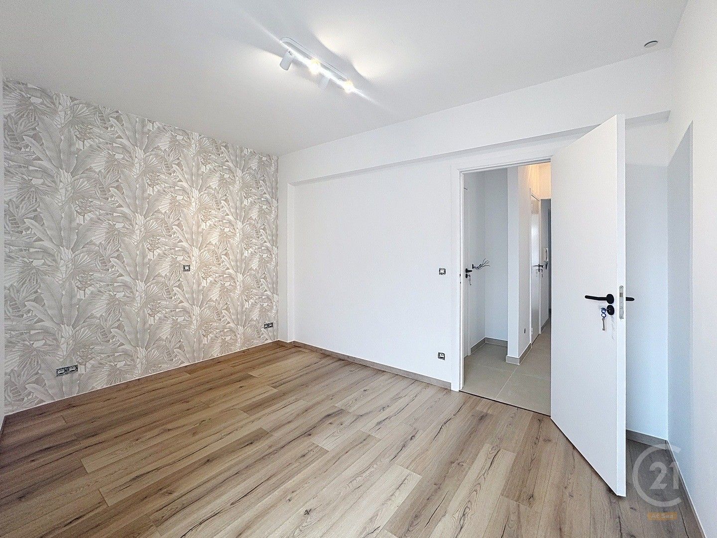 Instapklaar gerenoveerd appartement op toplocatie in Westende-Bad foto 7