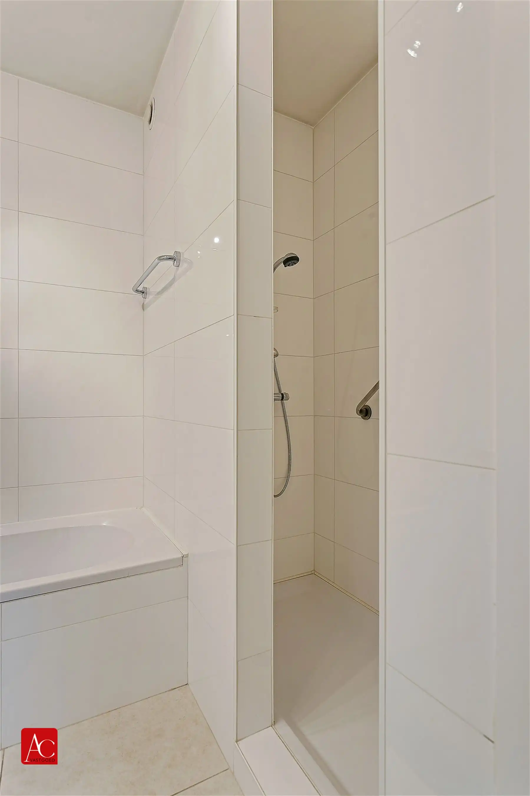 Appartement 1ste verdieping met ondergrondse garage foto 19