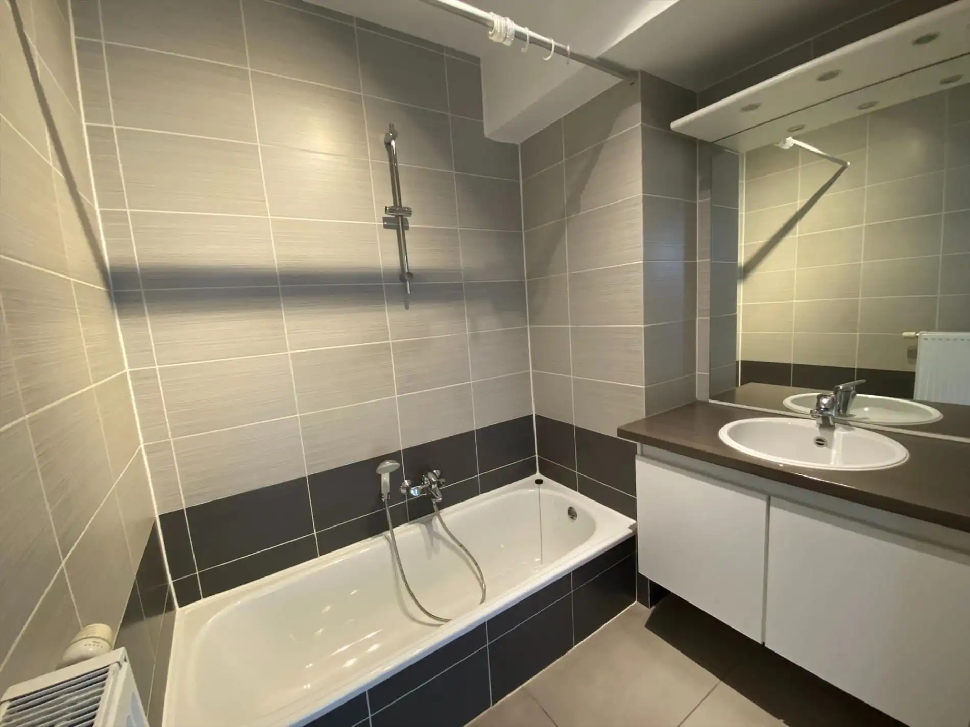 Centraal gelegen 2-slaapkamer appartement te Kortemark  foto 7