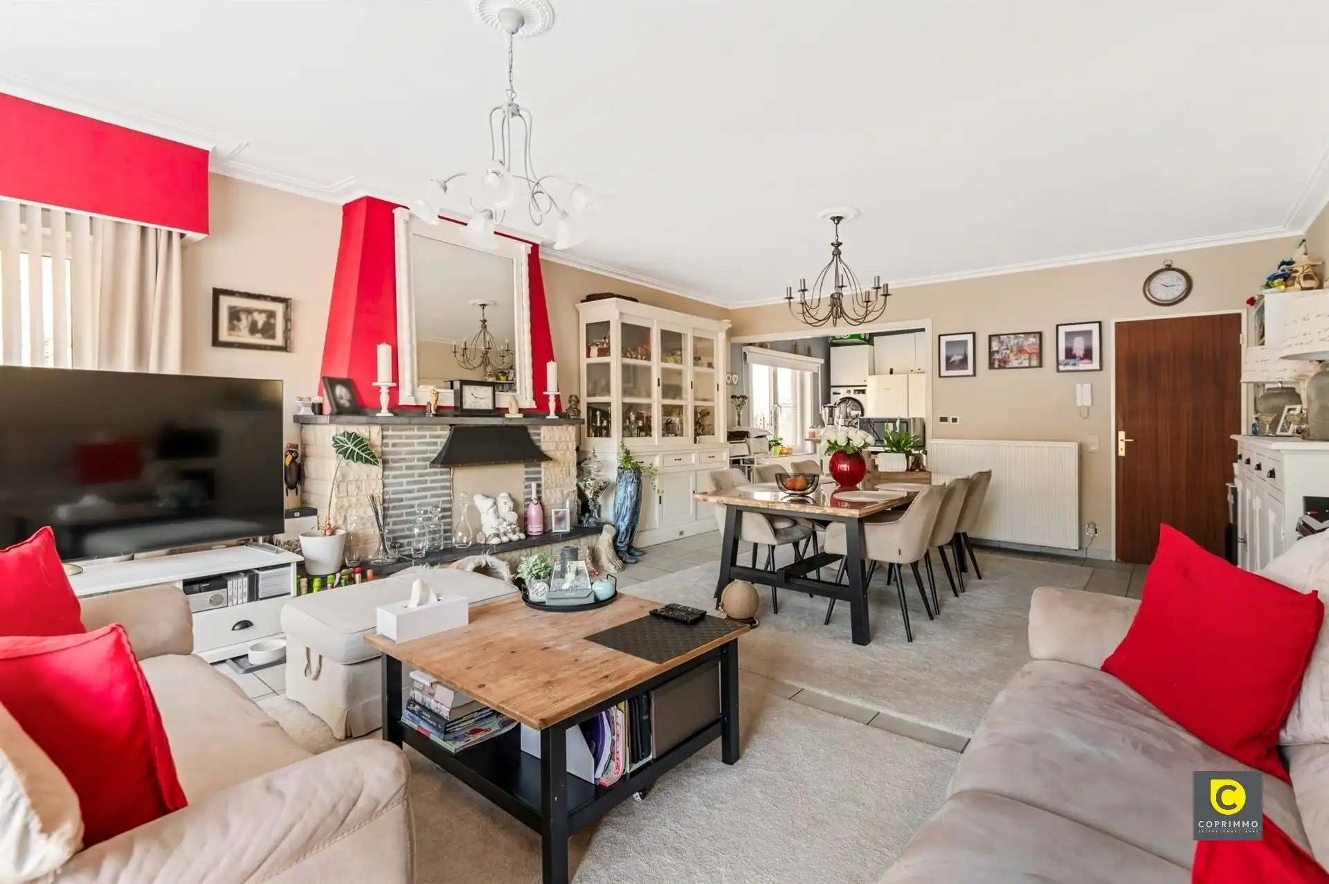 Verzorgd gebouw met 3 appartementen foto 13