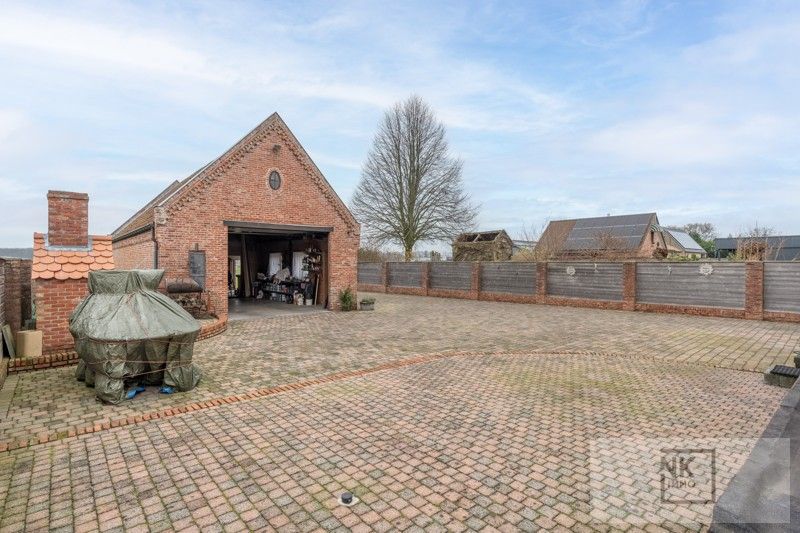 Charmante fermette woning met 4 slaapkamers, bureau en ruime werkplaats op een prachtig perceel in Arendonk! foto 42