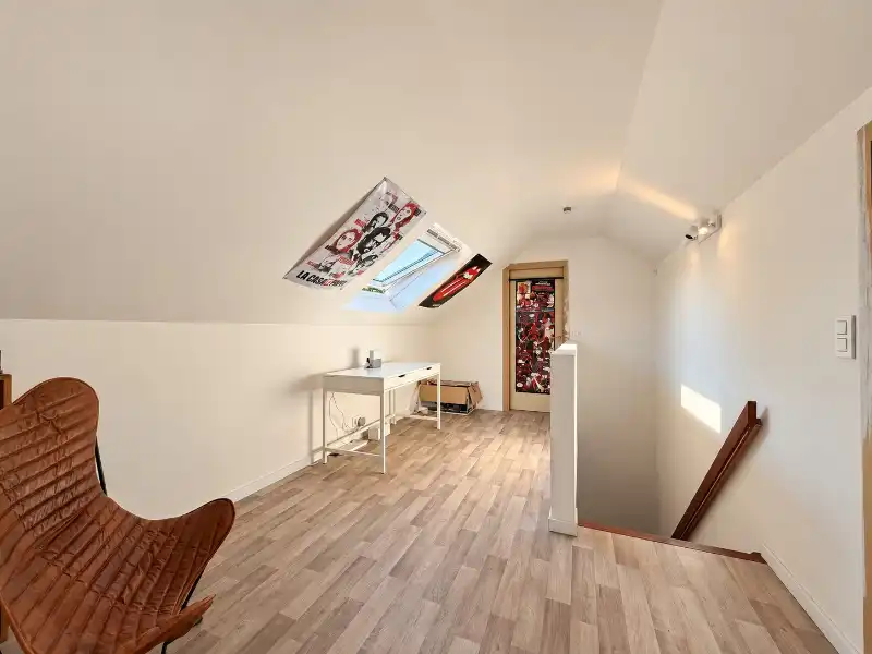 Rustig gelegen open bebouwing met 4 slaapkamers en zonnige tuin foto 18